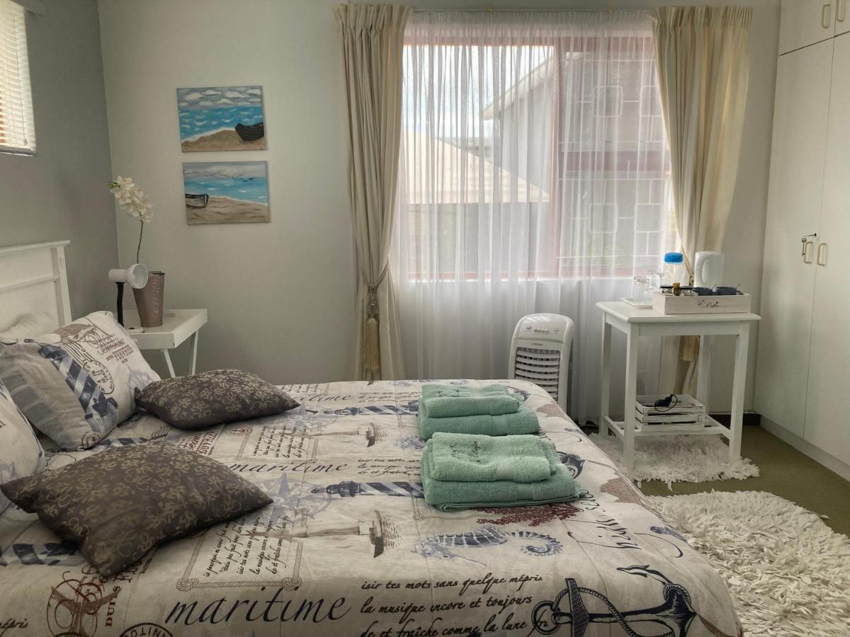 57 On Wellington Accommodation 콜체스터 외부 사진