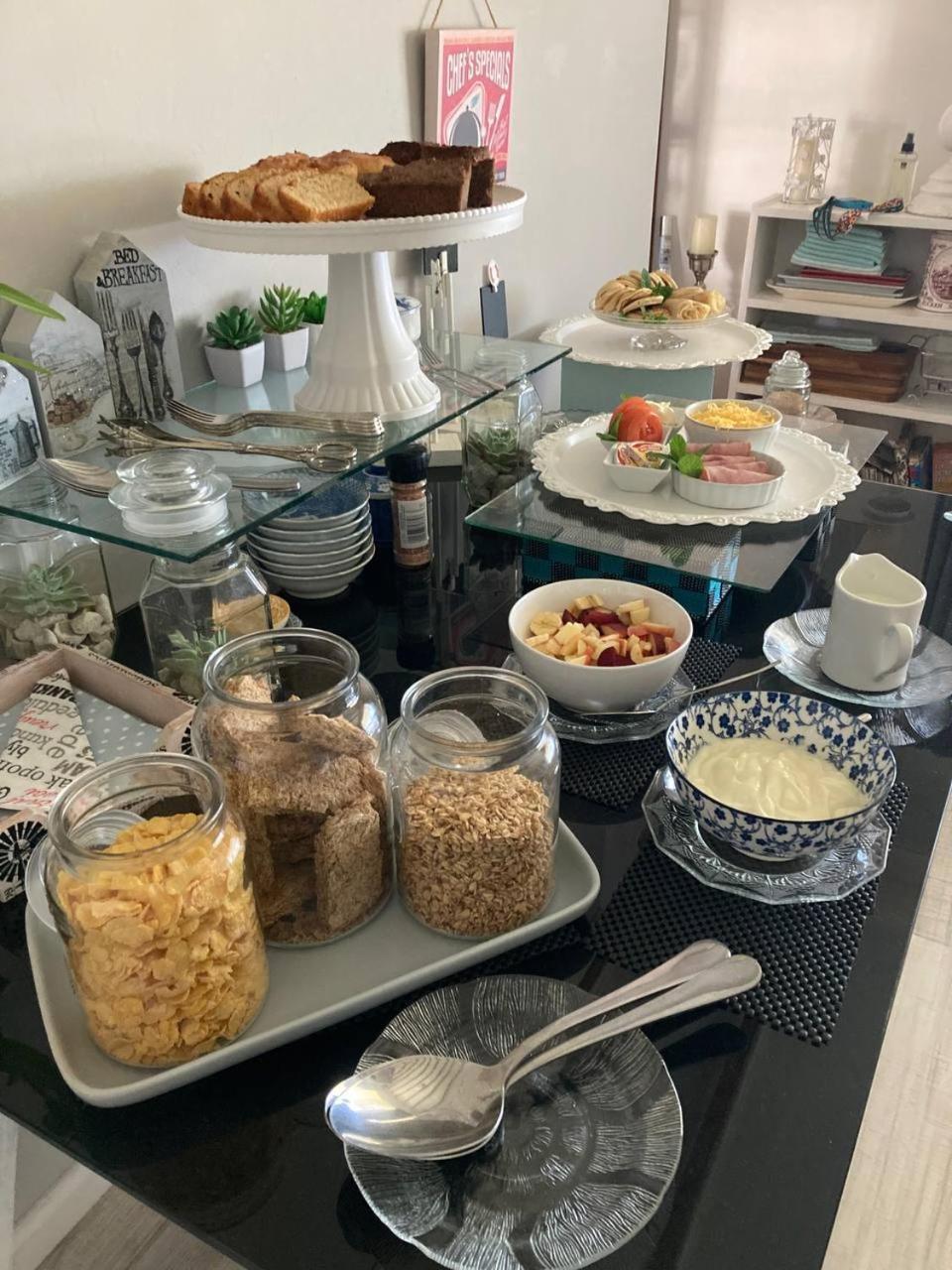 57 On Wellington Accommodation 콜체스터 외부 사진