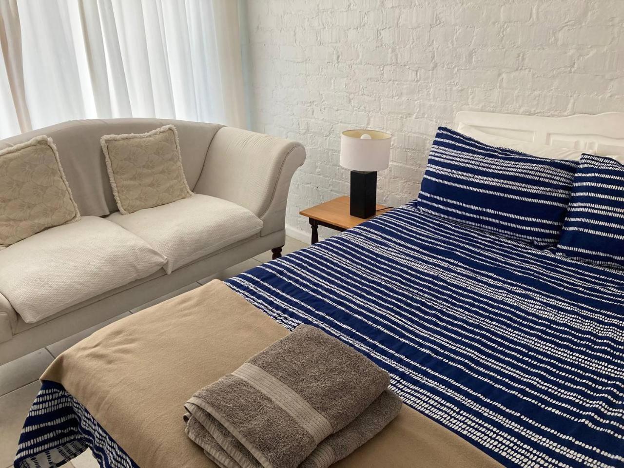 57 On Wellington Accommodation 콜체스터 외부 사진